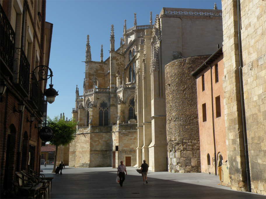 The cathedral's apse and a portion of the Roman wall
