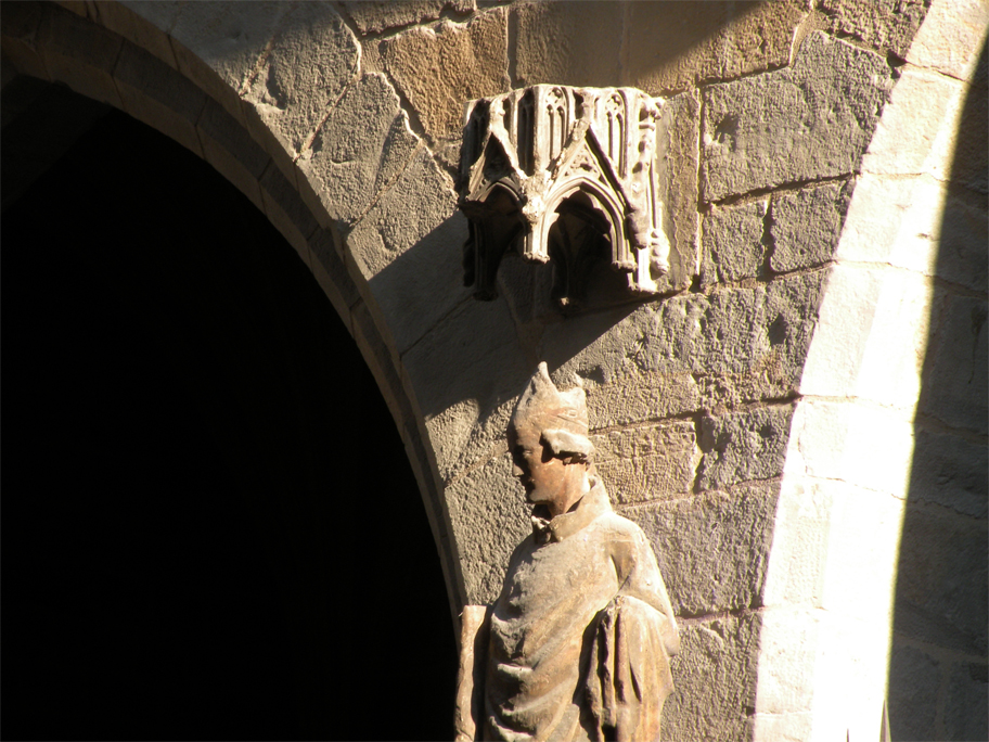 Outside San Saturnino Church