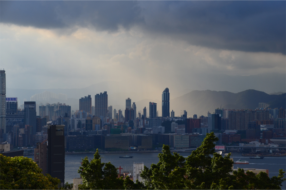 HK rain shower