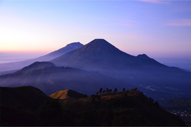 Mt. Sindoro (centre) and Mt. Sumbing, two more active volcanoes