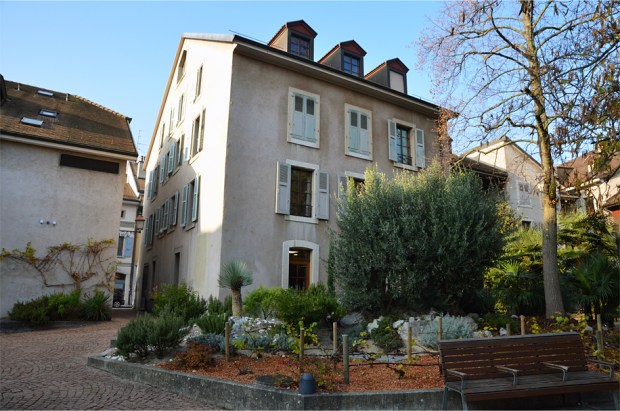 A secret Mediterranean-style garden in Carouge
